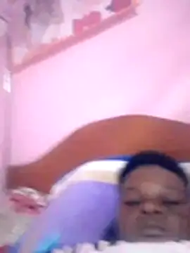 Snapshot of PRETTY-LILY chatting on July 9, 2026, 5:17 pm PRETTY-LILY online show from July 9, 2026, 5:17 pm
