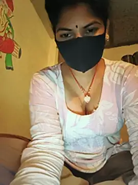   Cutie  online show from July 7, 2026, 4:44 pm