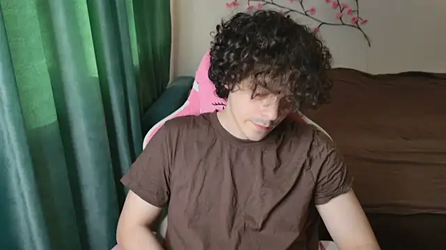 Snapshot of lilmorty18 chatting on June 19, 2026, 3:16 pm lilmorty18 online show from June 19, 2026, 3:16 pm