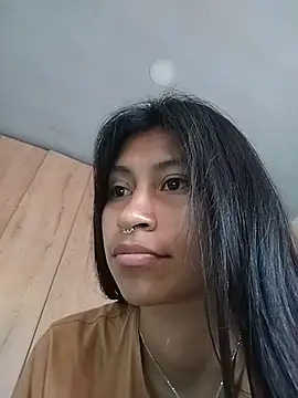 Snapshot of Pocahontas_Honey chatting on July 8, 2026, 10:25 pm Pocahontas Honey online show from July 8, 2026, 10:25 pm