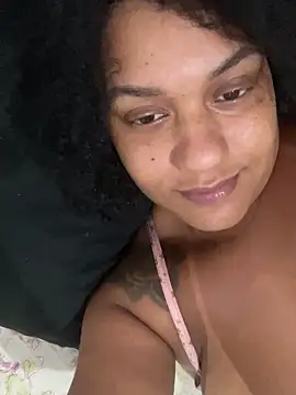 Snapshot of estrellla1 chatting on July 1, 2026, 2:24 am estrellla1 online show from July 1, 2026, 2:24 am