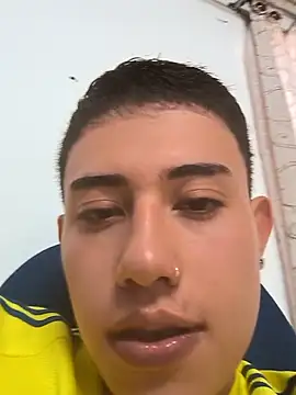 Thiagoo Vega online show from July 31, 2026, 7:24 pm