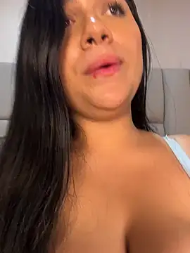 Snapshot of Salo_Angel__ chatting on July 5, 2026, 7:54 pm Salo Angel online show from July 5, 2026, 7:54 pm