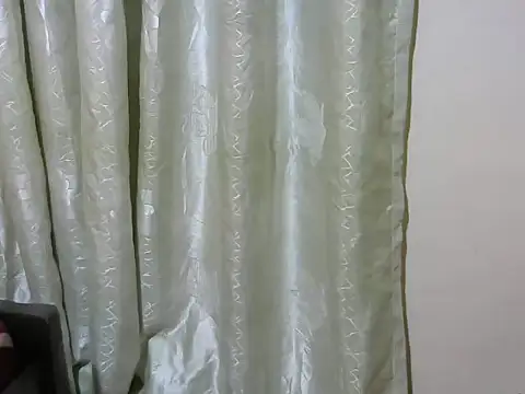 shypretty online show from July 17, 2026, 5:29 pm