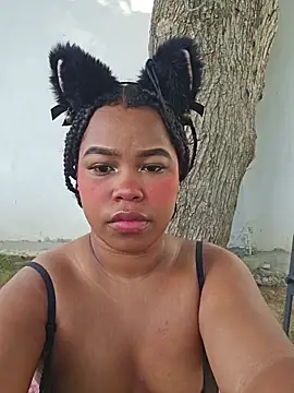 Alexandra Jaramillo online show from July 7, 2026, 12:09 pm