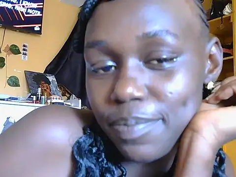 Snapshot of Heliosann chatting on August 1, 2026, 8:46 am Heliosann online show from August 1, 2026, 8:46 am