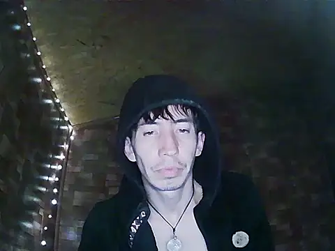 stevenbrookles online show from May 20, 2026, 4:40 am