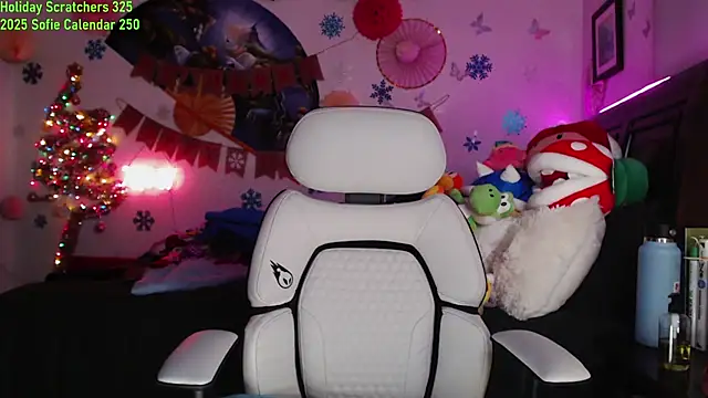 MySweetSofie online show from December 25, 2024, 7:14 am