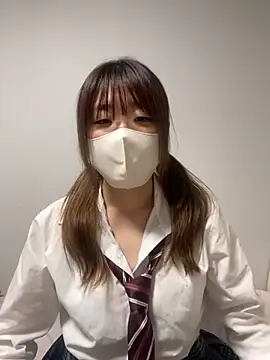 miiiiii i online show from June 22, 2026, 1:08 pm