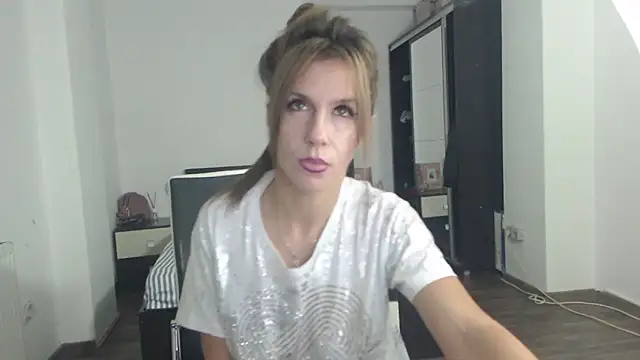 DedeSibel online show from January 6, 2025, 10:13 am