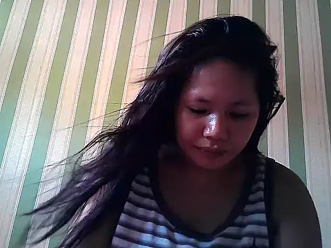 Snapshot of steffani_love chatting on August 2, 2026, 10:52 pm steffani love online show from August 2, 2026, 10:52 pm