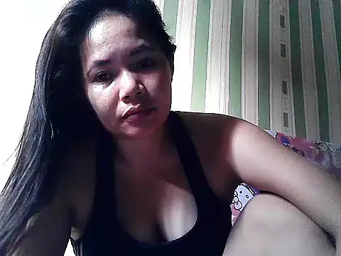 Snapshot of steffani_love chatting on August 10, 2026, 2:26 am steffani love online show from August 10, 2026, 2:26 am