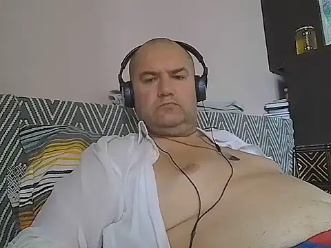 CristianDaniel78 online show from July 29, 2026, 4:21 am