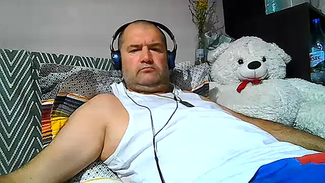 CristianDaniel78 online show from August 4, 2026, 3:10 am