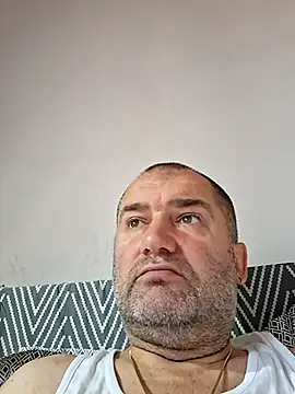CristianDaniel78 online show from August 5, 2026, 4:37 am