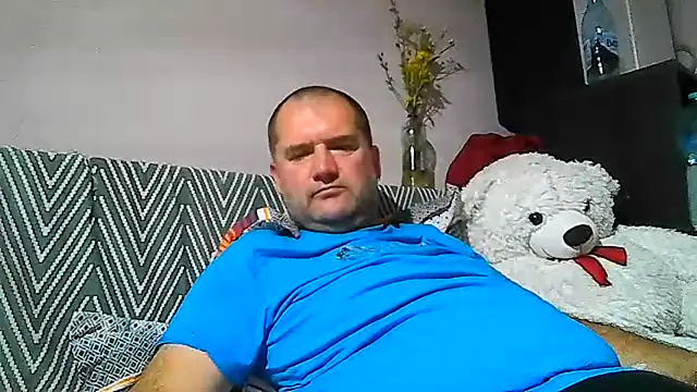 CristianDaniel78 online show from August 8, 2026, 6:21 pm