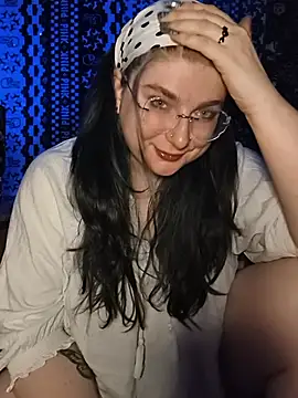 Snapshot of starfucker420XO chatting on July 28, 2026, 6:42 am starfucker420XO online show from July 28, 2026, 6:42 am
