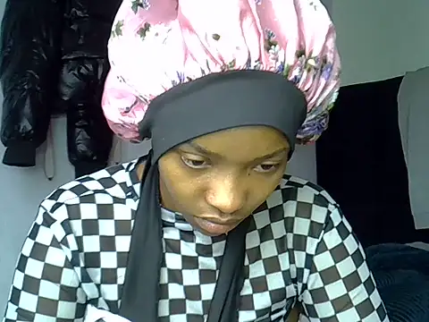 pretty jaz online show from June 25, 2026, 6:29 am