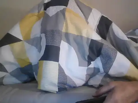 a5ar5rooooov online show from September 21, 2025, 7:15 pm