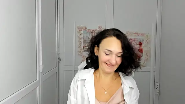 OliviaKateee online show from July 19, 2026, 6:17 am