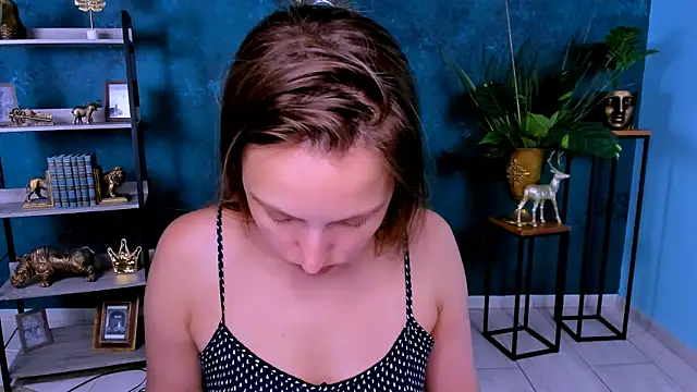 ErinWise online show from July 4, 2026, 8:31 am