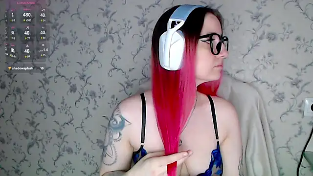 Tastycherrypie online show from July 28, 2026, 7:04 am