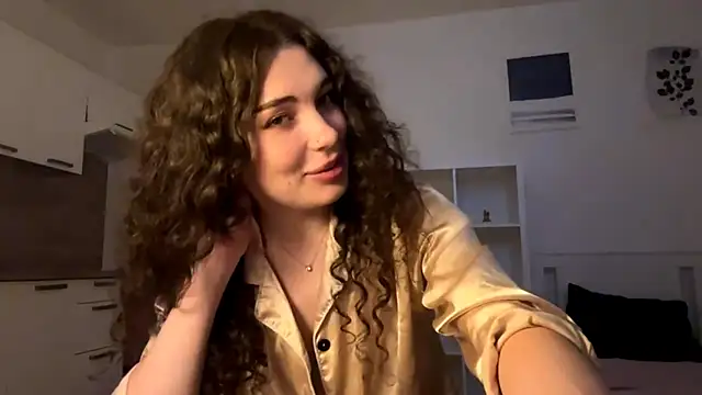 Snapshot of runawyin chatting on July 30, 2026, 6:40 pm runawyin online show from July 30, 2026, 6:40 pm
