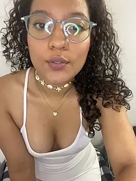Liz 2431 online show from June 25, 2026, 2:32 pm