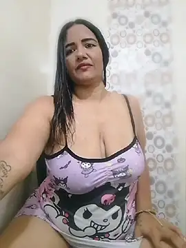 Snapshot of Susanne-love chatting on July 7, 2026, 11:58 am Susanne-love online show from July 7, 2026, 11:58 am