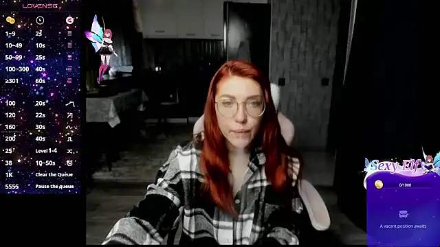 Reginasmilee online show from May 5, 2026, 4:42 am