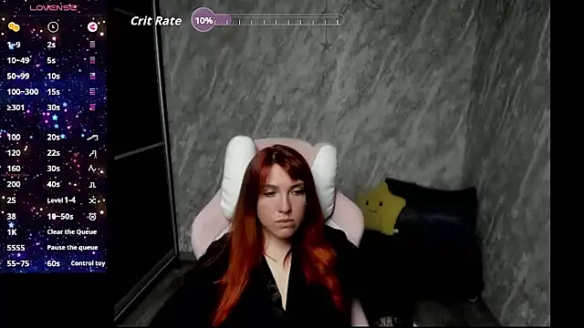 Reginasmilee online show from May 12, 2026, 2:58 pm
