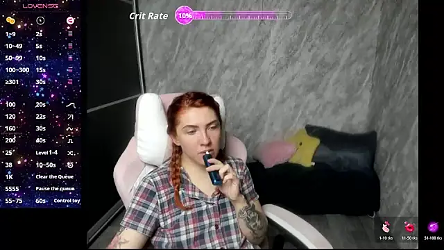 Reginasmilee online show from June 17, 2026, 3:42 am