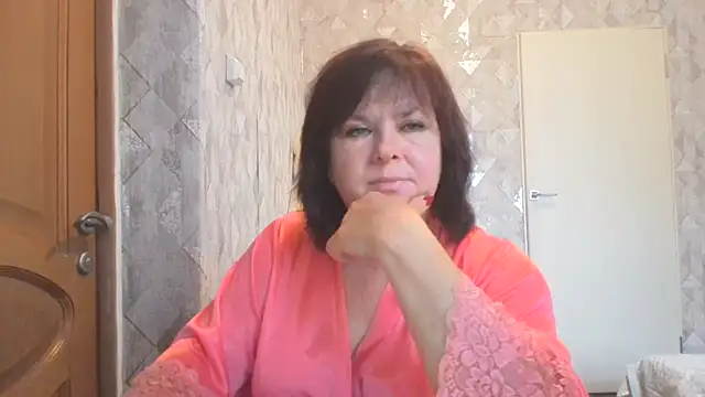 HannahAna39 online show from July 21, 2026, 7:11 am