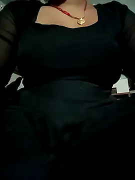 Hot Shoniya online show from August 7, 2026, 2:52 pm
