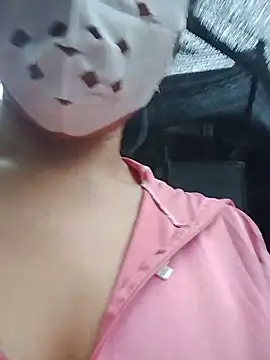Snapshot of Hiha-nn chatting on July 2, 2026, 11:38 am Hiha-nn online show from July 2, 2026, 11:38 am