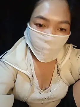 Snapshot of Hiha-nn chatting on July 28, 2026, 11:15 pm Hiha-nn online show from July 28, 2026, 11:15 pm