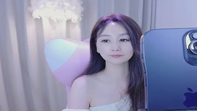 Snapshot of rongrong523 chatting on July 22, 2026, 9:56 am rongrong523 online show from July 22, 2026, 9:56 am