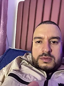 Nicola D Angelo online show from July 13, 2026, 8:22 pm