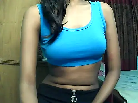 Siyaralove online show from June 30, 2026, 1:34 pm