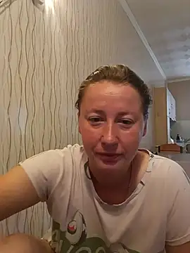 Karina2137 online show from July 18, 2026, 4:38 am