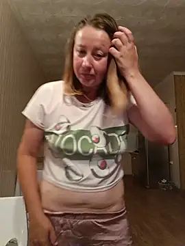 Karina2137 online show from July 20, 2026, 12:36 am