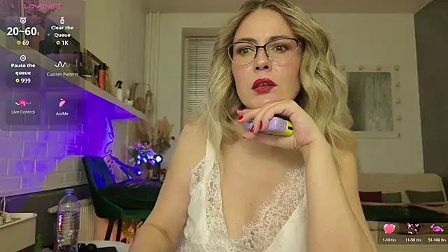 Snapshot of BeautyeyesLovely chatting on March 19, 2026, 4:22 pm BeautyeyesLovely online show from March 19, 2026, 4:22 pm