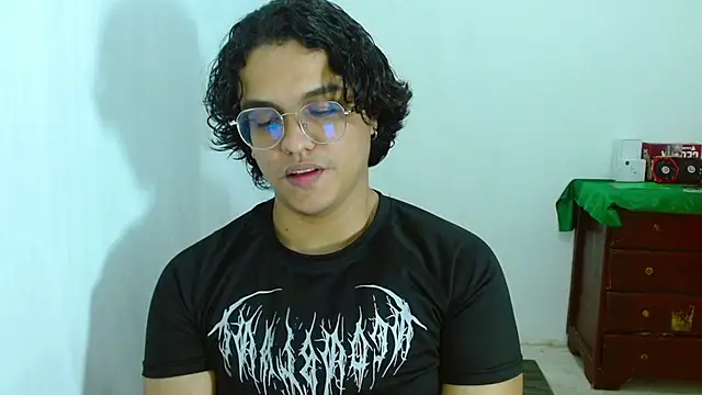 Dante fraser online show from June 25, 2026, 12:54 am