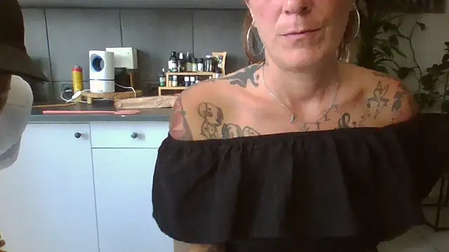 duopassionn online show from July 3, 2026, 12:44 pm