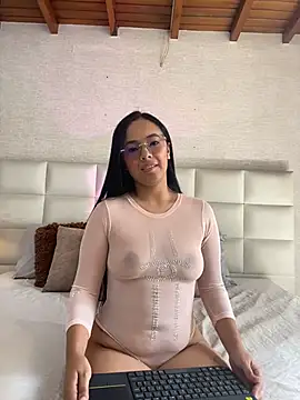 MilaSantanna online show from June 27, 2026, 7:30 pm
