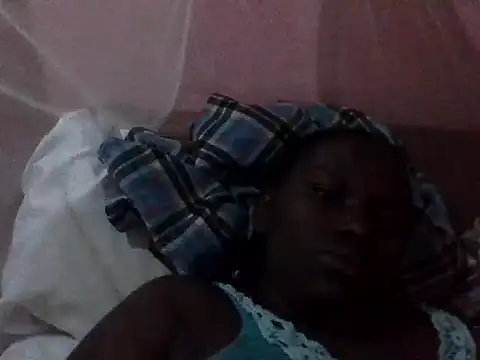 Snapshot of baby-laura chatting on July 2, 2026, 3:17 am baby-laura online show from July 2, 2026, 3:17 am