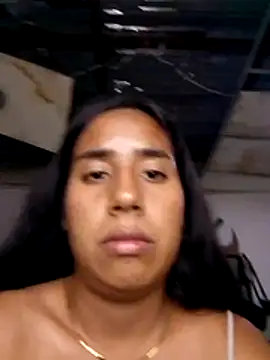 Snapshot of alice_xoxo_ chatting on July 12, 2026, 1:40 am alice xoxo online show from July 12, 2026, 1:40 am