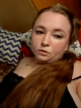 Snapshot of Amor_Fatii chatting on July 6, 2026, 8:22 pm Amor Fatii online show from July 6, 2026, 8:22 pm