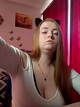 Snapshot of Amor_Fatii chatting on July 14, 2026, 11:38 am Amor Fatii online show from July 14, 2026, 11:38 am