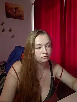 Snapshot of Amor_Fatii chatting on July 15, 2026, 12:10 pm Amor Fatii online show from July 15, 2026, 12:10 pm